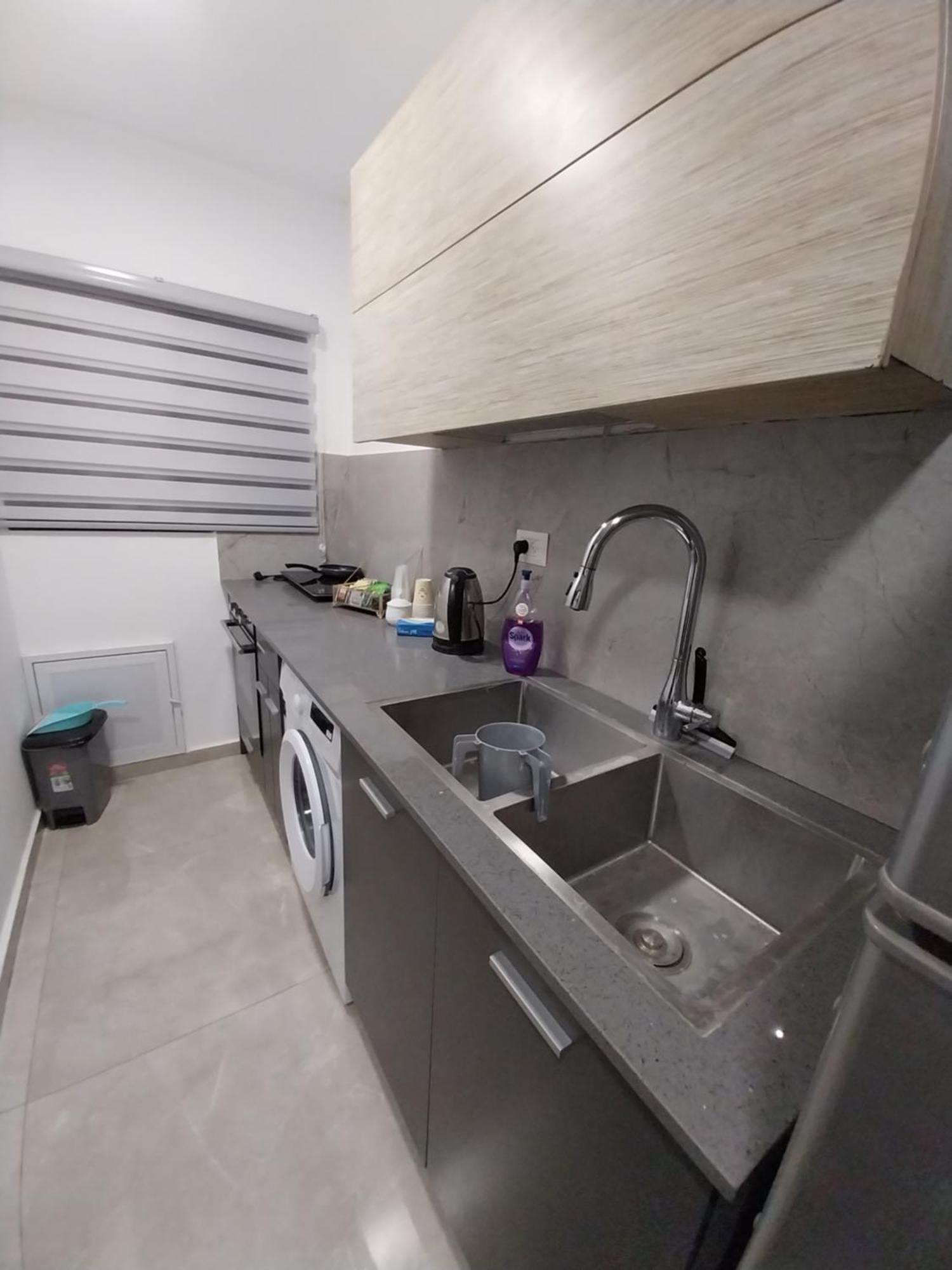 שירת דבורה בבני ברק Apartment Giv'at Shemu'el Exterior foto