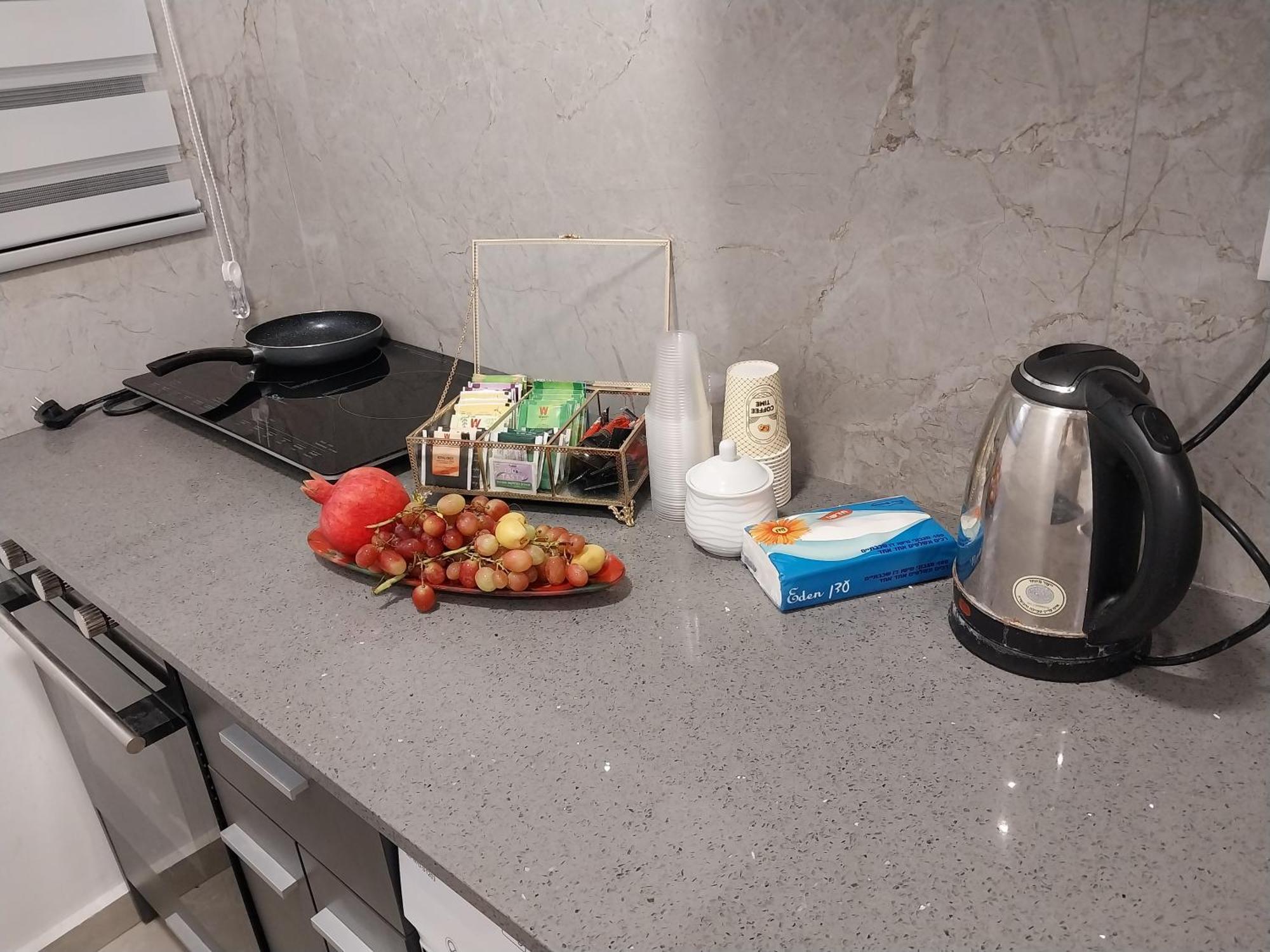 שירת דבורה בבני ברק Apartment Giv'at Shemu'el Exterior foto
